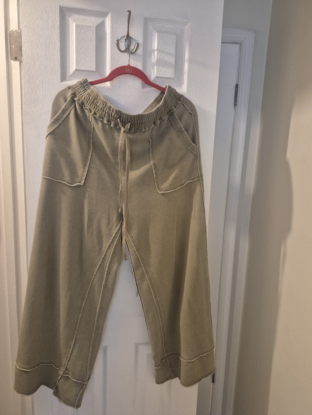 Free People | Daily Practice, Wide Leg Drawstring Sweatpants in Olive Green - Picture 4 of 4
